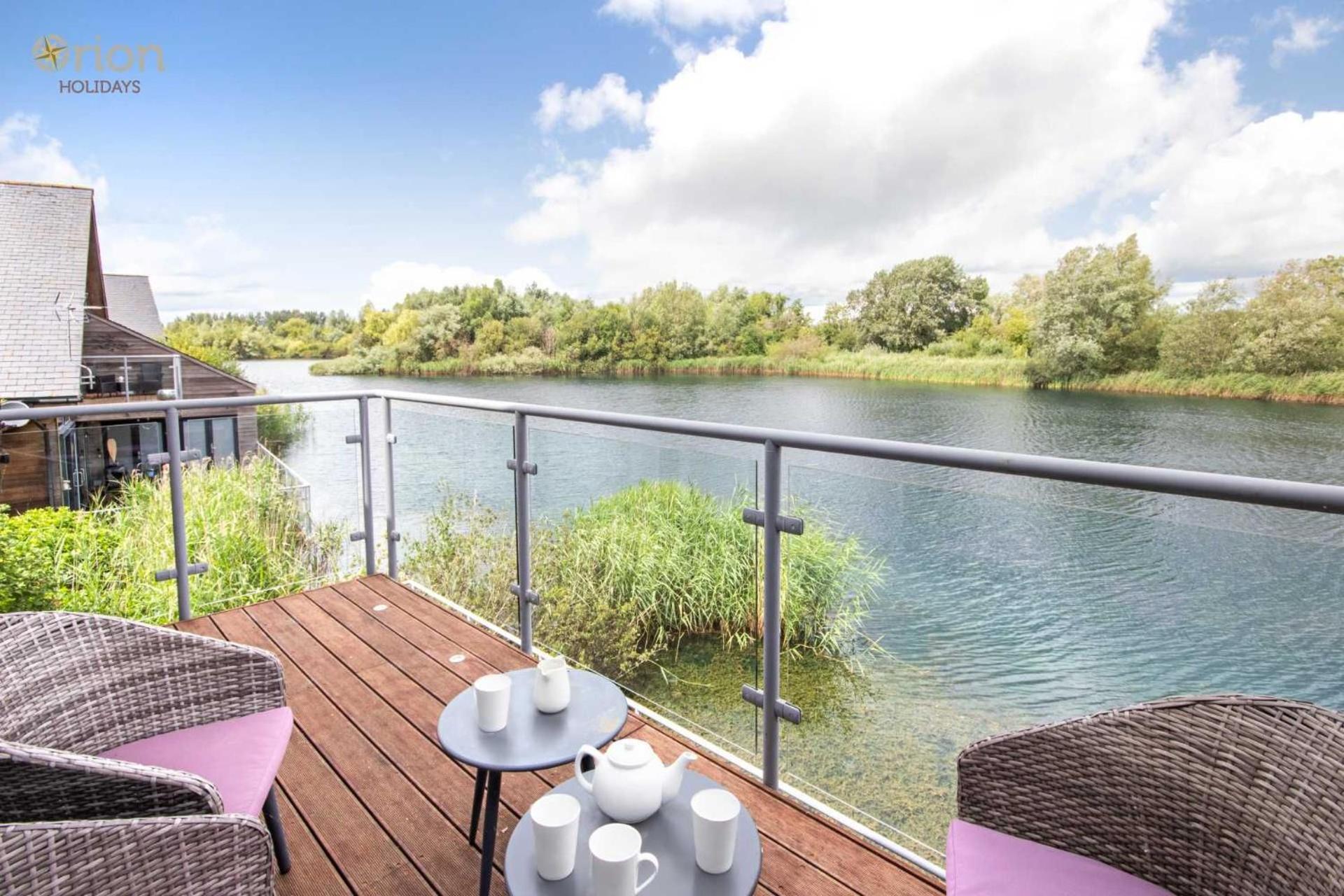 Waters Edge 04, Waterside Lodge P South Cerney Ngoại thất bức ảnh